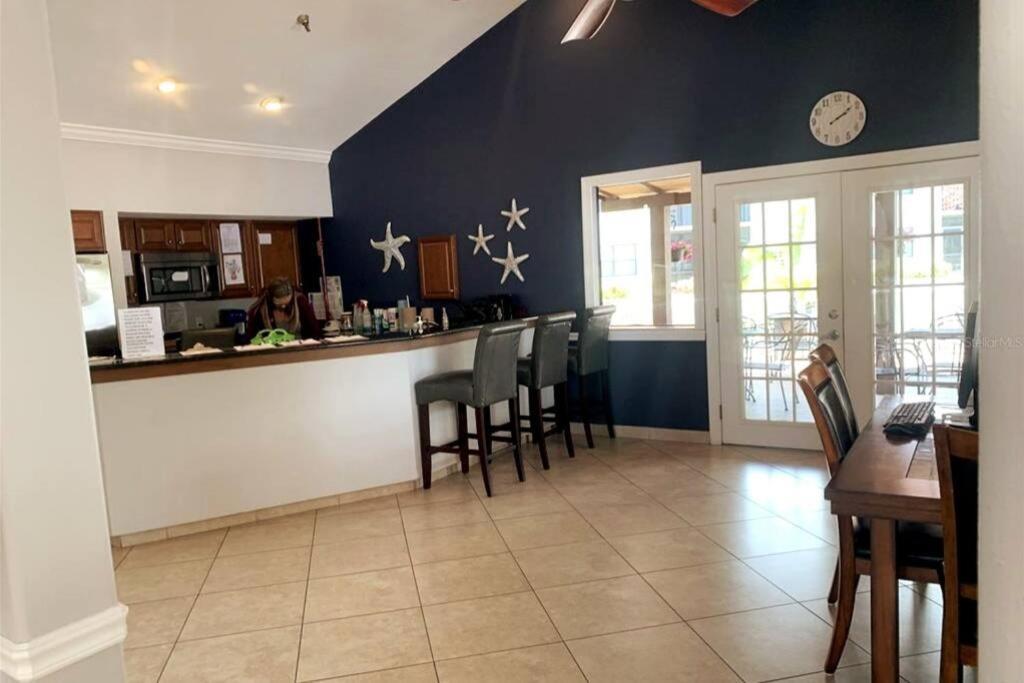 شقة Waterview Oasis Retreat, Minutes To Anna Maria Island And Img برادنتون المظهر الخارجي الصورة