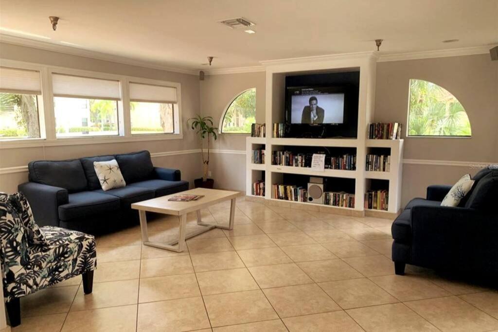 شقة Waterview Oasis Retreat, Minutes To Anna Maria Island And Img برادنتون المظهر الخارجي الصورة