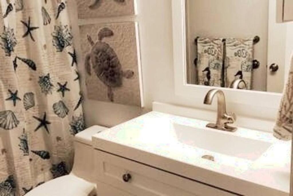 شقة Waterview Oasis Retreat, Minutes To Anna Maria Island And Img برادنتون المظهر الخارجي الصورة