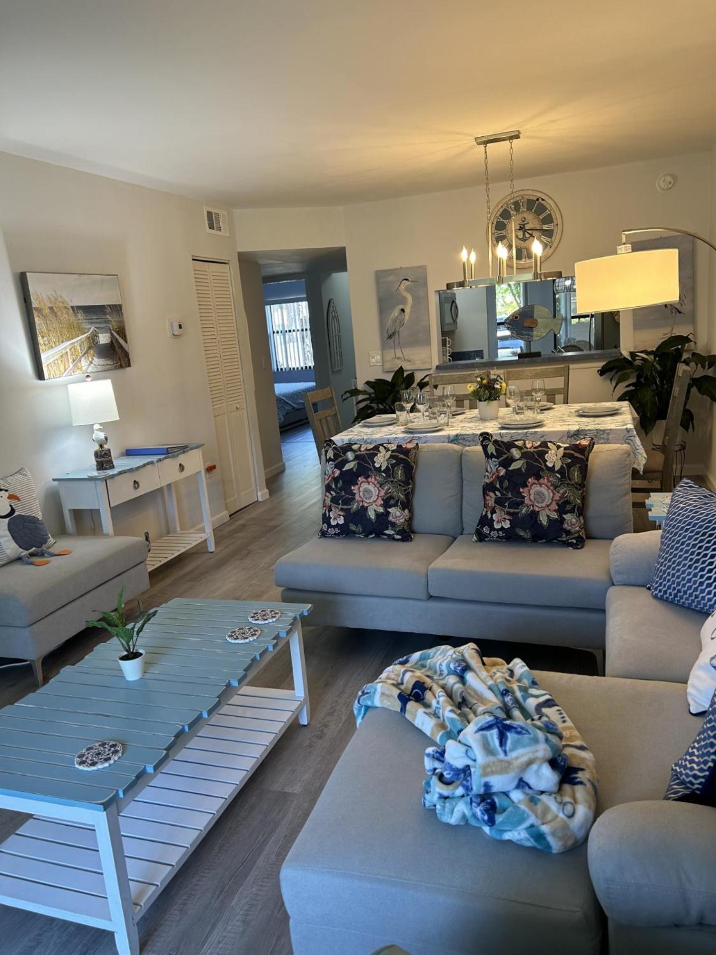 شقة Waterview Oasis Retreat, Minutes To Anna Maria Island And Img برادنتون المظهر الخارجي الصورة